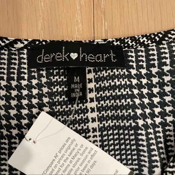 NWT Black and White Button down - Picture 3 of 3